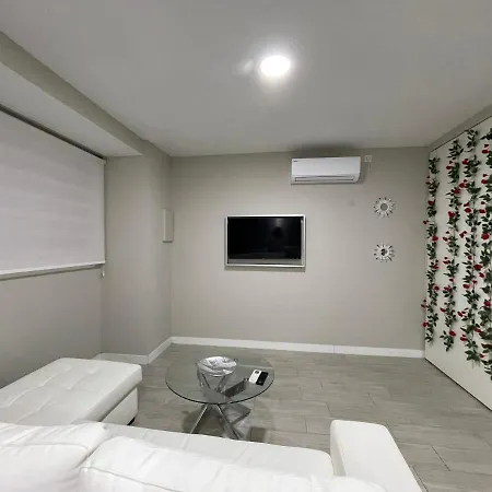 Loft Ciudad Jardin * قرطبة